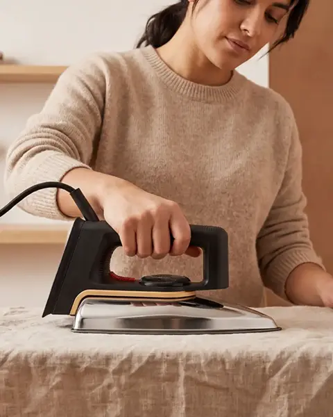 Green Lion BX400 Vintage Dry Iron 1000W Black